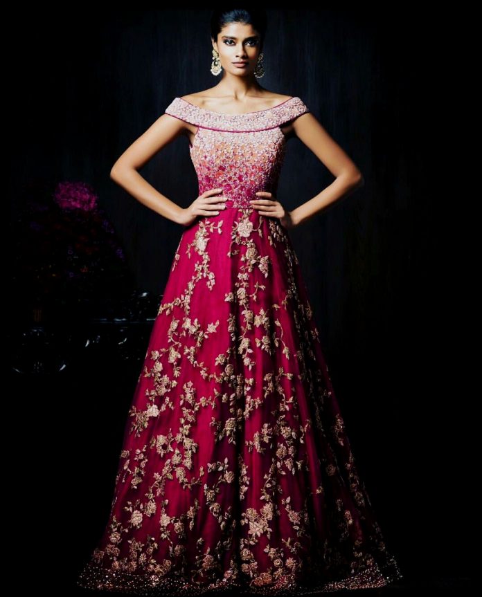 Indian Wedding Gowns For Brides 2024 Latest Bridal Designs StylesNic   Pretty Pink Indian Wedding Gown 696x863 